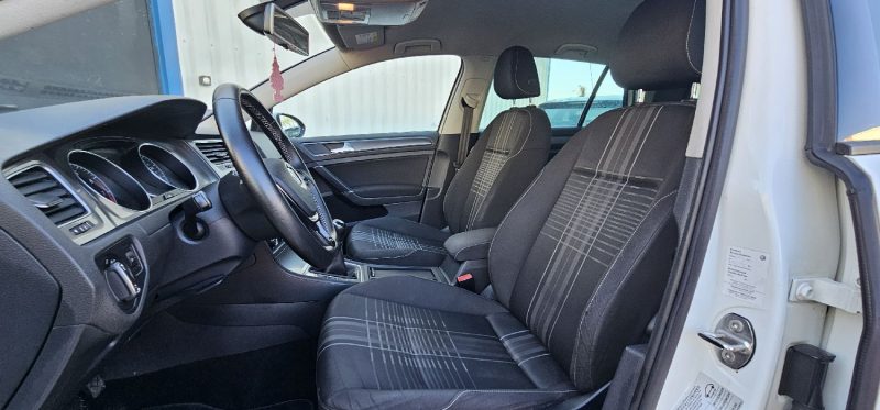 VOLKSWAGEN GOLF VII 1.2 TSI 105 LOUNGE BLUEMOTION 