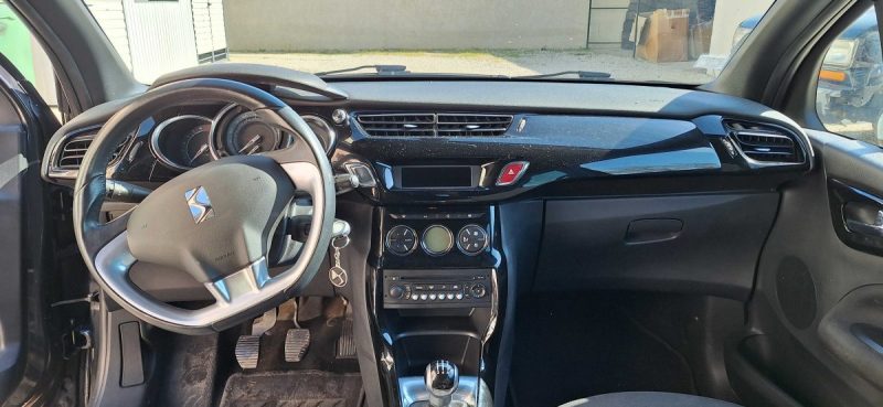 CITROEN DS3 1.6 VTI SO CHIC 2012