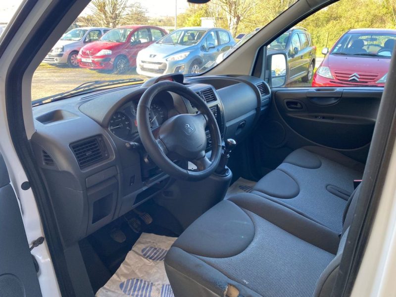 PEUGEOT EXPERT FOURGON TOLE 227 L1H1 2.0 HDI 130CH - GARANTIE