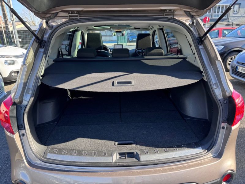 NISSAN  QASHQAI +2 1.5 DCI 105 CV  TEKNA 4X2  2009