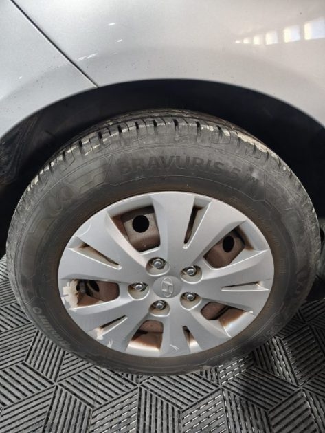 HYUNDAI IX20 1.4 CRDI 90  2011 124500 KMS 