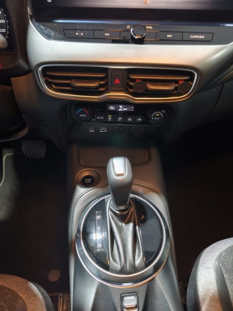 NISSAN JUKE 1.6 HYBRID 143CH N-CONNECTA BOITE AUTOMATIQUE 