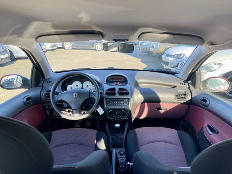 PEUGEOT 206 XT PACK 1.4E 75ch TRENDY 2005