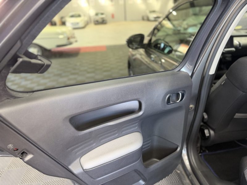 Citroën C4 Cactus 1.5 BlueHDI 100ch Live | Carplay | Radars de recul 