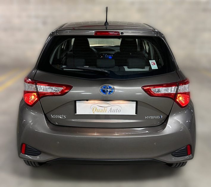 TOYOTA YARIS 1.5 100CH HYBRID FRANCE BUSINESS 2020