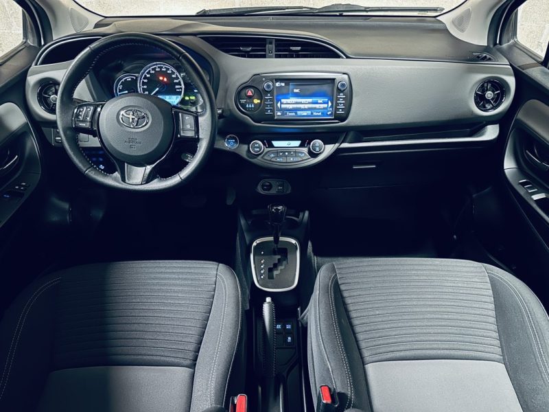 TOYOTA YARIS 1.5 100CH HYBRID FRANCE BUSINESS 2020