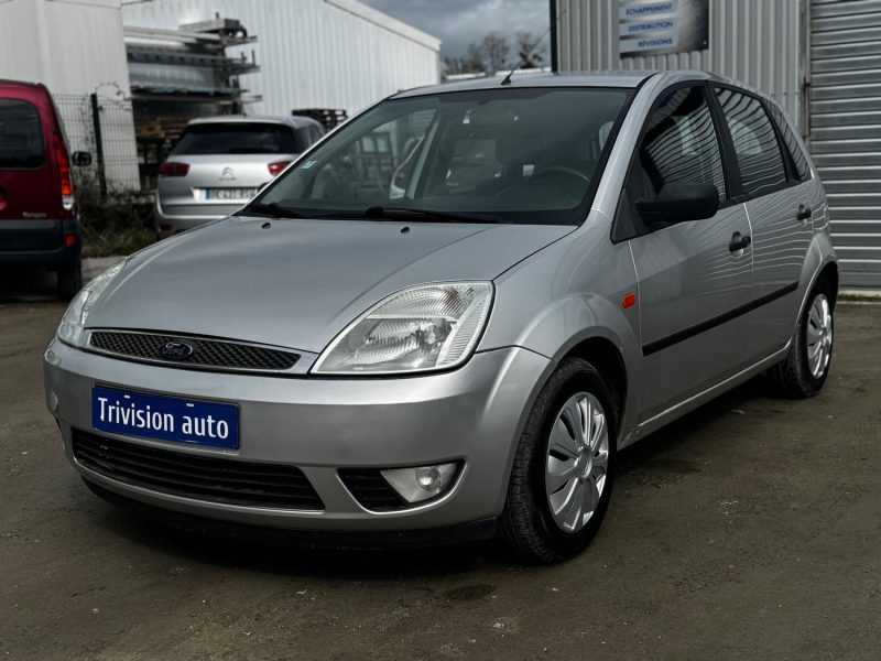FORD FIESTA MK5 1.3 69CH ESSENCE 2004
