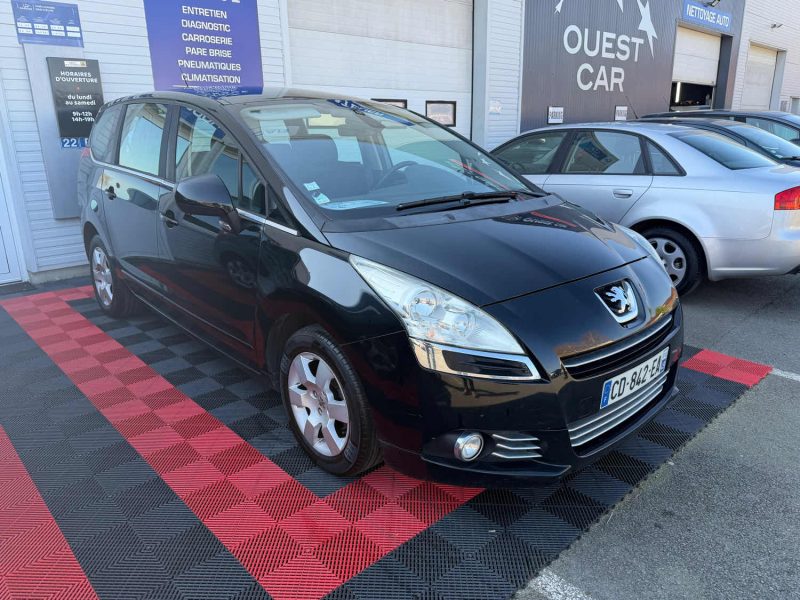 PEUGEOT 5008 7 PLACES 1.6 HDI 112 PREMIUM PACK 2011