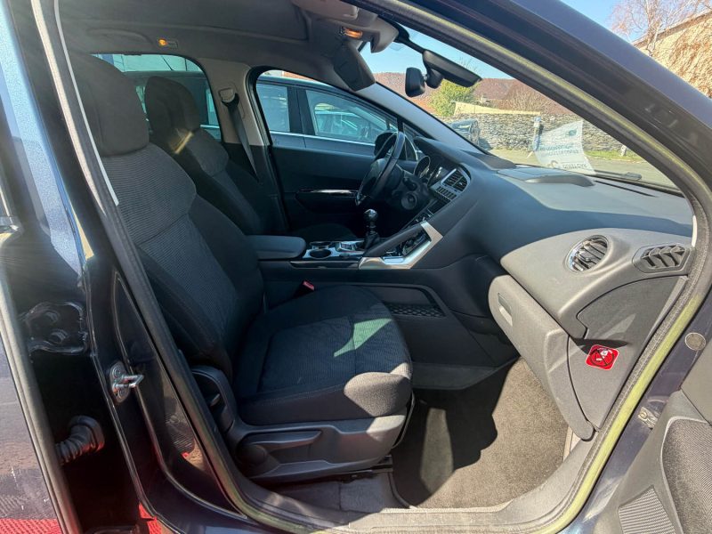 PEUGEOT 3008 1.6 HDI 16V 112 FELINE 