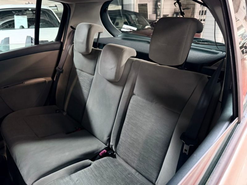 RENAULT Clio III 1.6 CONFORT DYNAMIQUE BOITE AUTO