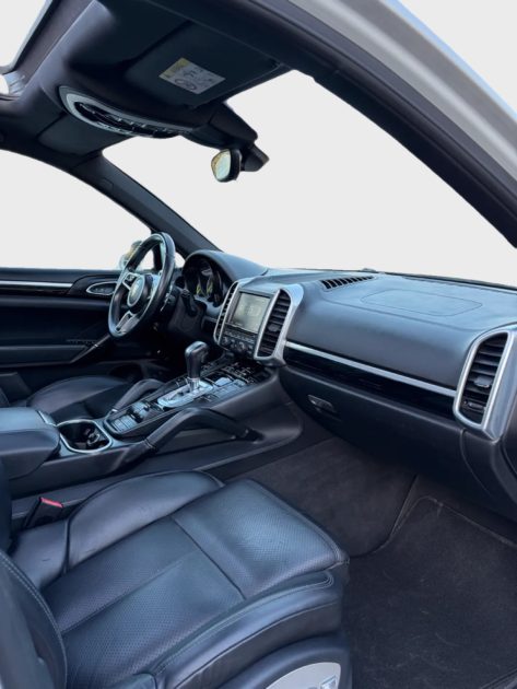 PORSCHE CAYENNE S E-HYBRID 3.0 416CH 
