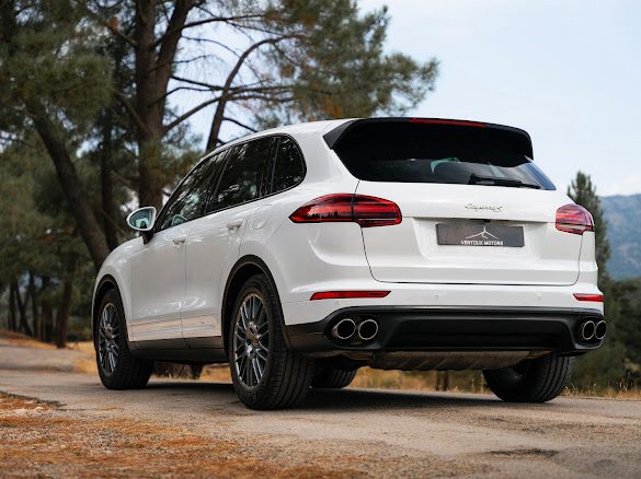 PORSCHE CAYENNE S E-HYBRID 3.0 416CH 