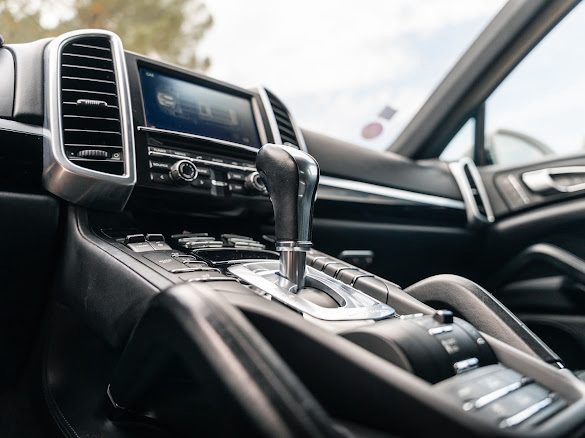 PORSCHE CAYENNE S E-HYBRID 3.0 416CH 
