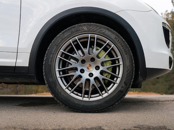 PORSCHE CAYENNE S E-HYBRID 3.0 416CH 