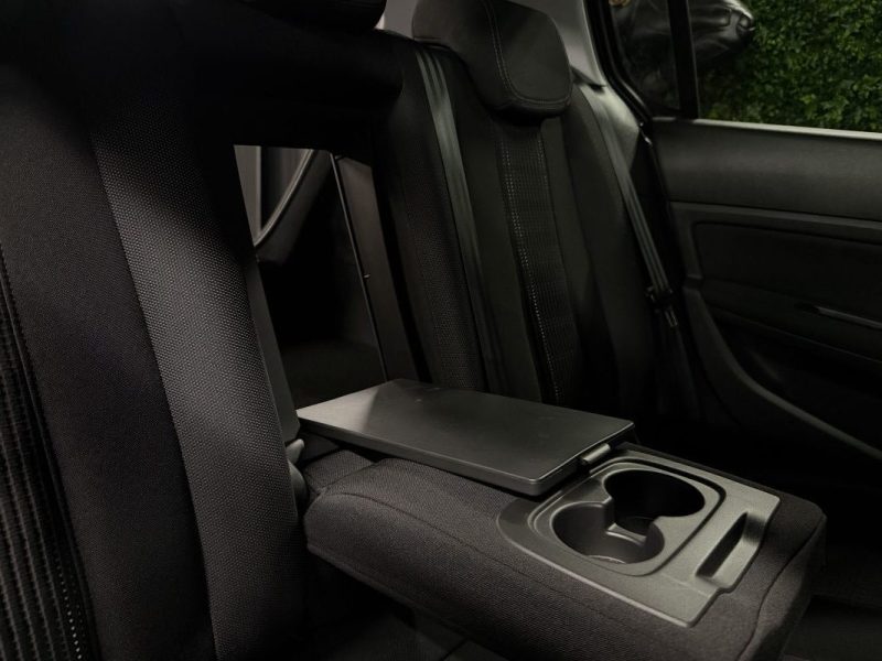 PEUGEOT 308 II ALLURE 1.2 130 Cv S&S TOIT PANORAMIQUE ECRAN GPS TACTILE CRIT AIR 1 - GARANTIE 1 AN