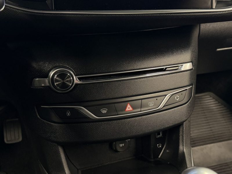 PEUGEOT 308 II ALLURE 1.2 130 Cv S&S TOIT PANORAMIQUE ECRAN GPS TACTILE CRIT AIR 1 - GARANTIE 1 AN
