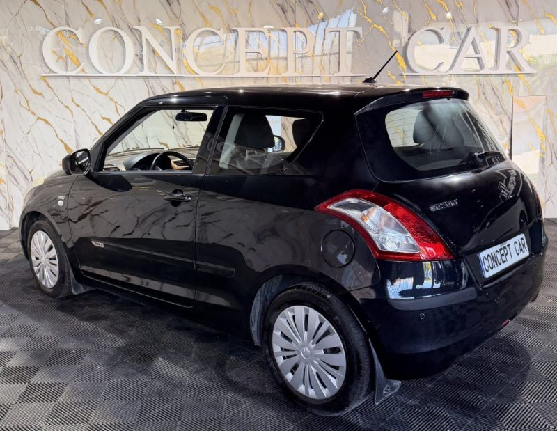 SUZUKI SWIFT  2014 - 58 163Kms - Bluethoot - Parfait Etat - Premier Main - Suivit suzuki