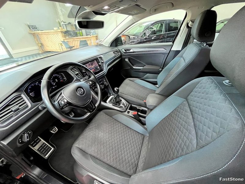 VOLKSWAGEN T-ROC 1.0 TSI 115CH IQ DRIVE CAMERA - GARANTIE 12 OU 60 MOIS