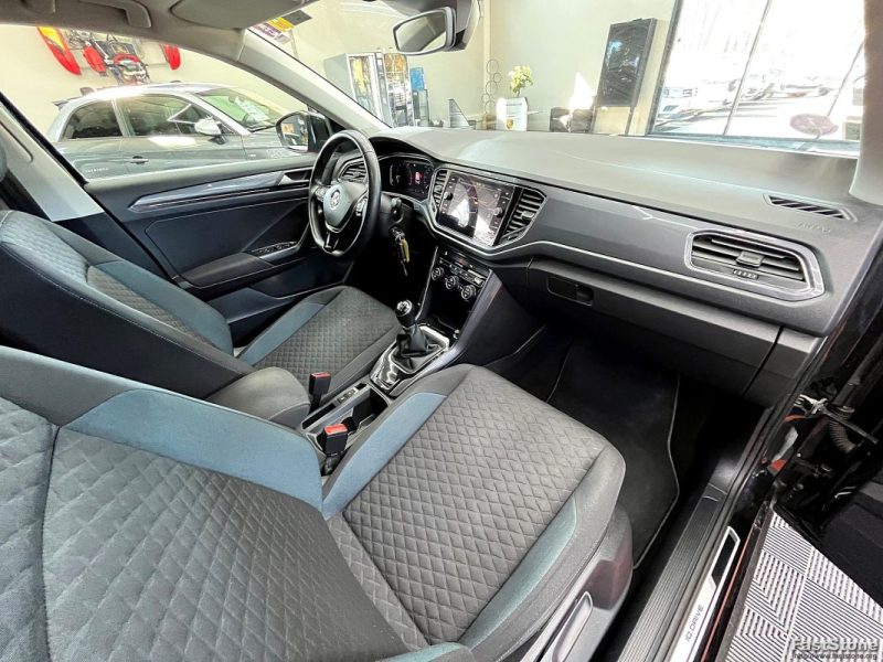 VOLKSWAGEN T-ROC 1.0 TSI 115CH IQ DRIVE CAMERA - GARANTIE 12 OU 60 MOIS