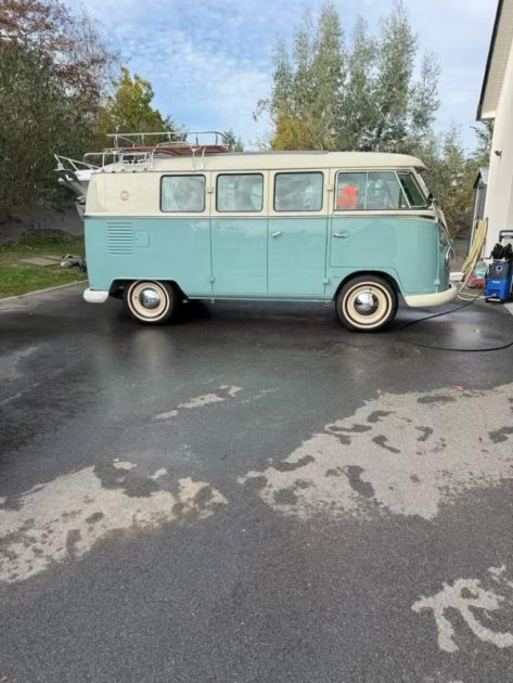 VOLKSWAGEN KOMBI  1972