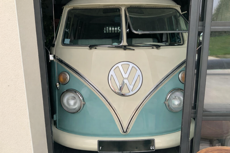 VOLKSWAGEN KOMBI  1972