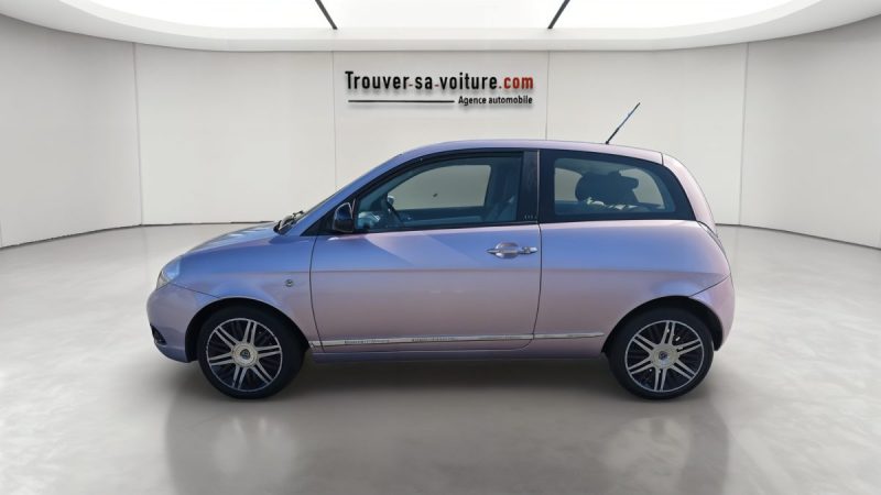 LANCIA YPSILON 1.2 69 ch SILVER 2010