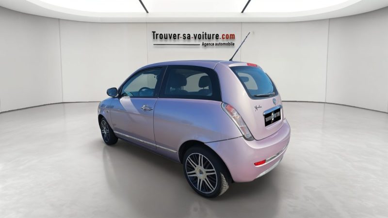 LANCIA YPSILON 1.2 69 ch SILVER 2010
