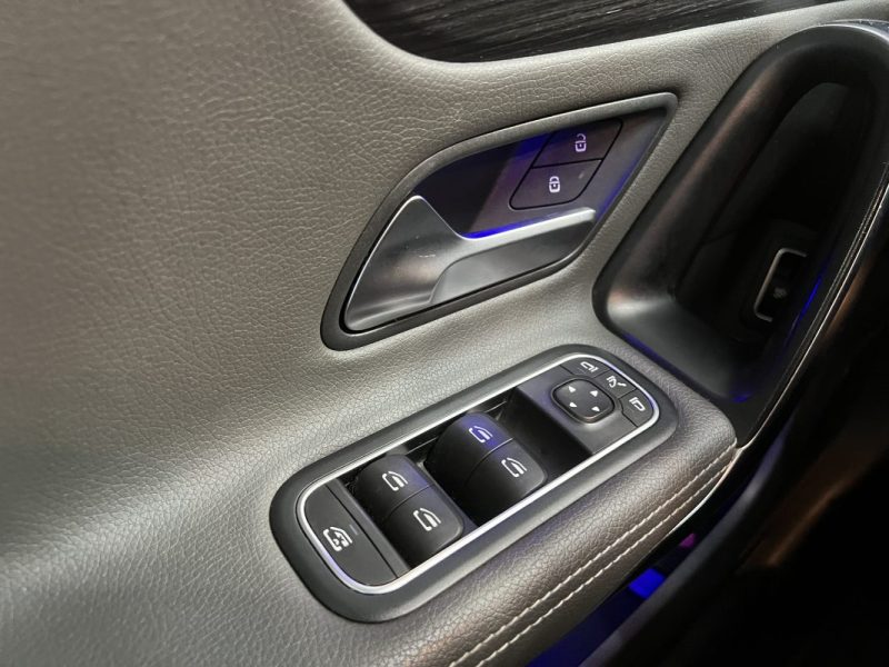 Mercedes-Benz CLA 200d 150ch AMG | Jantes multibranches 19" | Pack 35 AMG | Toit ouvrant