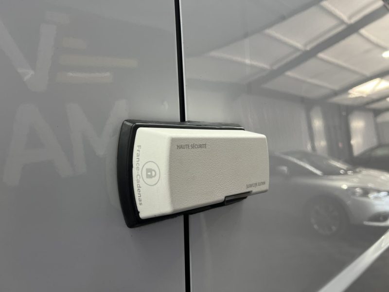 Peugeot Boxer L2H2 2.2 BlueHDI 120ch S&S | TVA récupérable | Serrures antivols