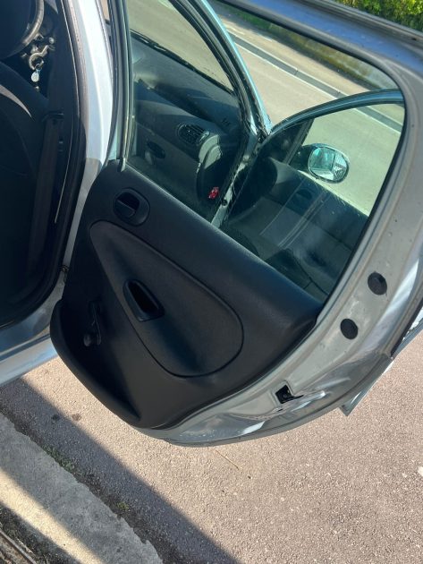 PEUGEOT 206 SW 1.4E