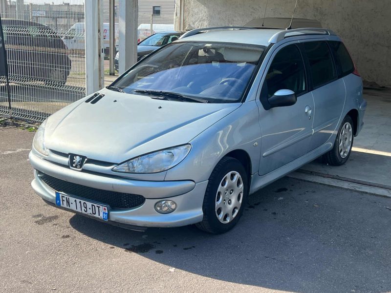 PEUGEOT 206 SW 1.4E
