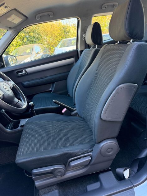🔥 Suzuki Swift 1.3i  92ch - Petit Budget