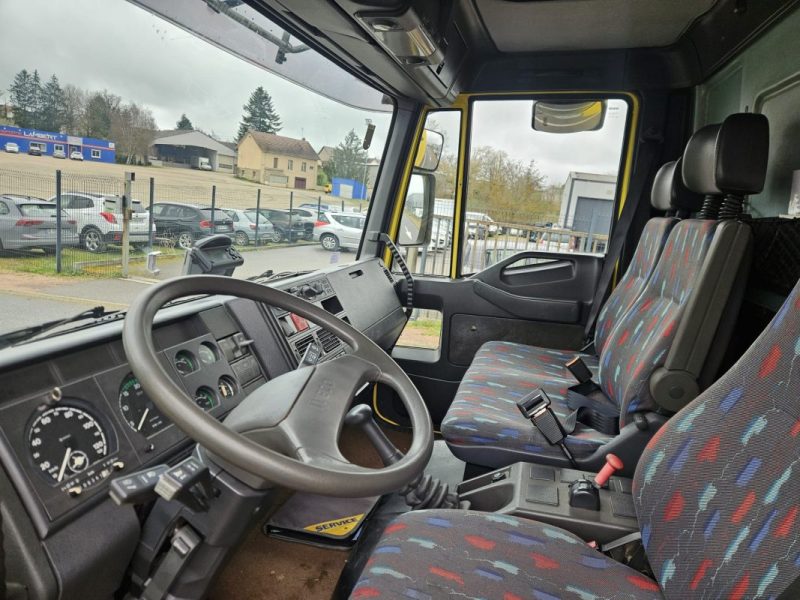 IVECO EUROCARGO 120E24 TECTOR 2002
