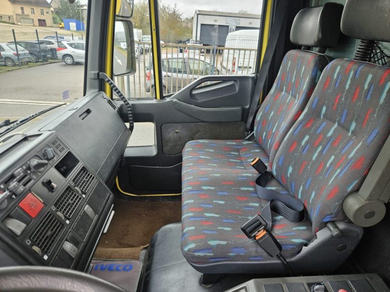 IVECO EUROCARGO 120E24 TECTOR 2002