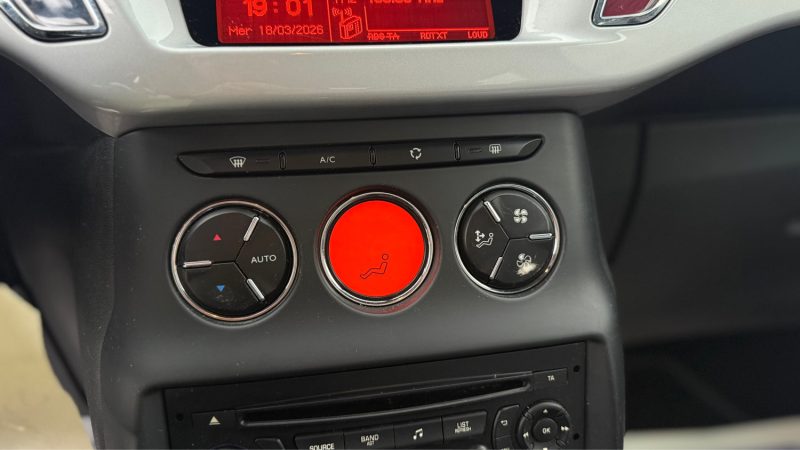 CITROEN DS3 1.2 E THP 82 CV  CHIC 2013