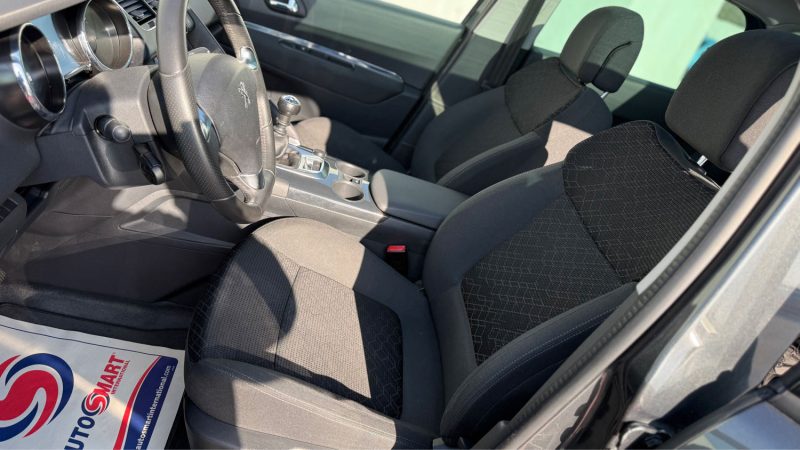 PEUGEOT 3008 1.2 E THP 130 CV STYLE  S&S 2016