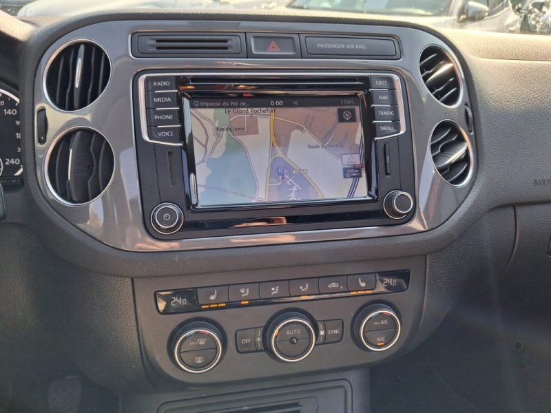 VOLKSWAGEN TIGUAN 2.0 TDI 150 CV SPORTLINE TOIT OUVRANT PANORAMIQUE CUIR  2015