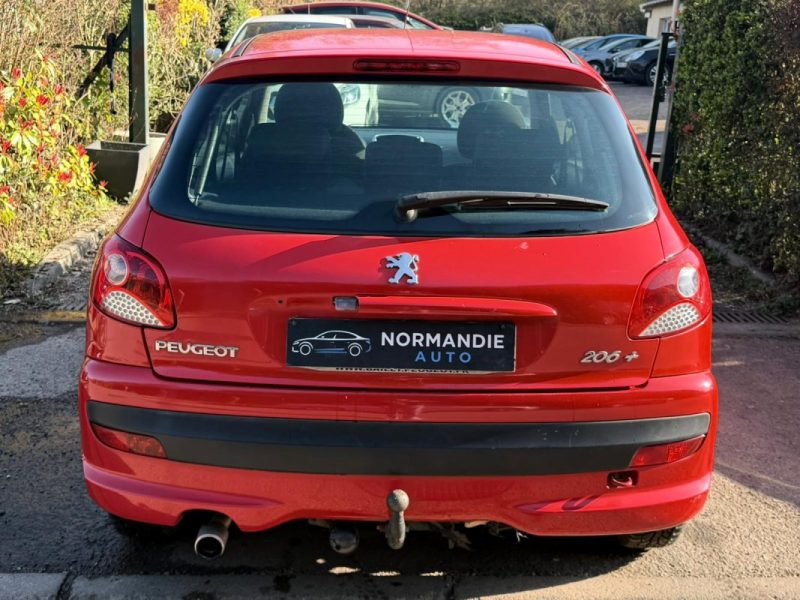 PEUGEOT 206 + 1.1 URBAN 2012