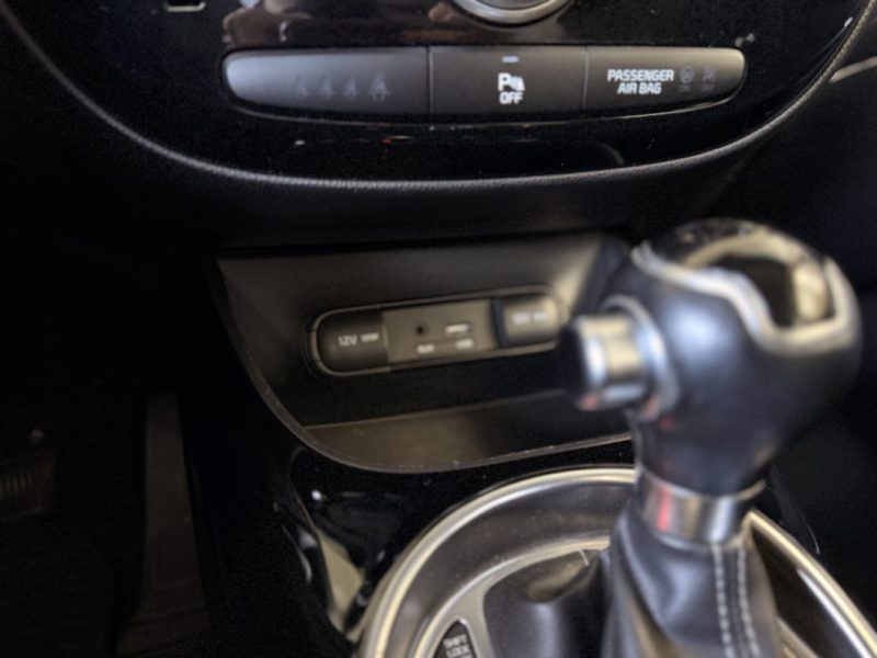 KIA SOUL - AUTOMATIQUE  - 1.6 L  136 ch - CARPLAY - CAMERA DE RECUL - ROUE DE SECOURS - 