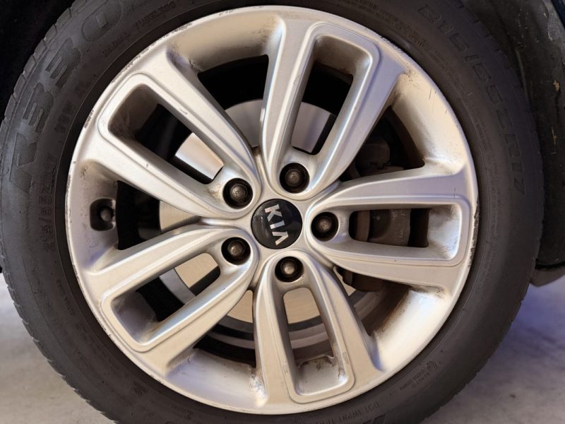 KIA SOUL - AUTOMATIQUE  - 1.6 L  136 ch - CARPLAY - CAMERA DE RECUL - ROUE DE SECOURS - 