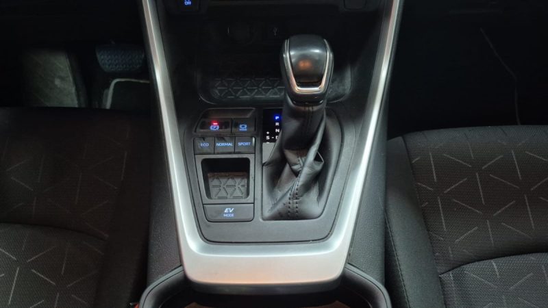 TOTOYA RAV4 SUV HYBRIDE 218cv DYNAMIC BUSINESS/1 ERE MAIN/TVA RECUPERABLE