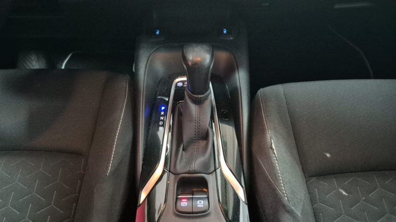 TOYOTA COROLLA TOURING SPORTS 122cv DYNAMIC BUSINESS/1 ERE MAIN/TVA RECUPERABLE