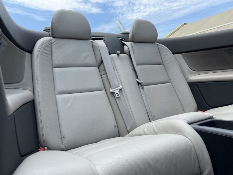 VOLVO C70 II CABRIOLET D5 2.4 D 180 Cv BOITE AUTOMATIQUE / INTERIEUR CUIR - GARANTIE 1 AN