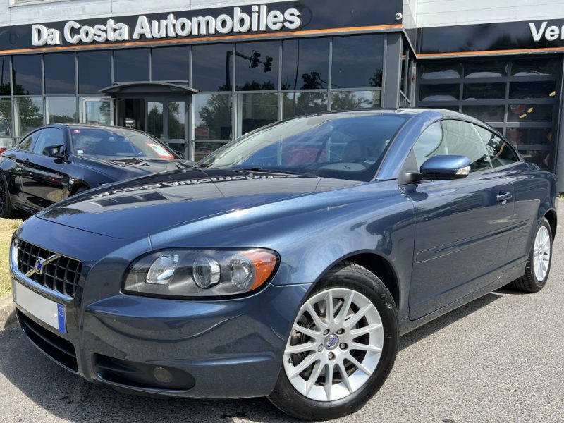 VOLVO C70 II CABRIOLET D5 2.4 D 180 Cv BOITE AUTOMATIQUE / INTERIEUR CUIR - GARANTIE 1 AN