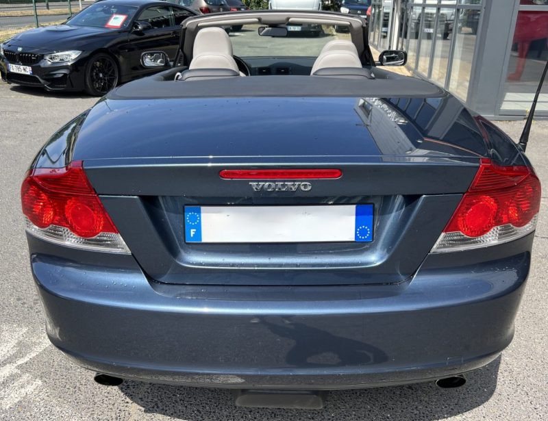 VOLVO C70 II CABRIOLET D5 2.4 D 180 Cv BOITE AUTOMATIQUE / INTERIEUR CUIR - GARANTIE 1 AN