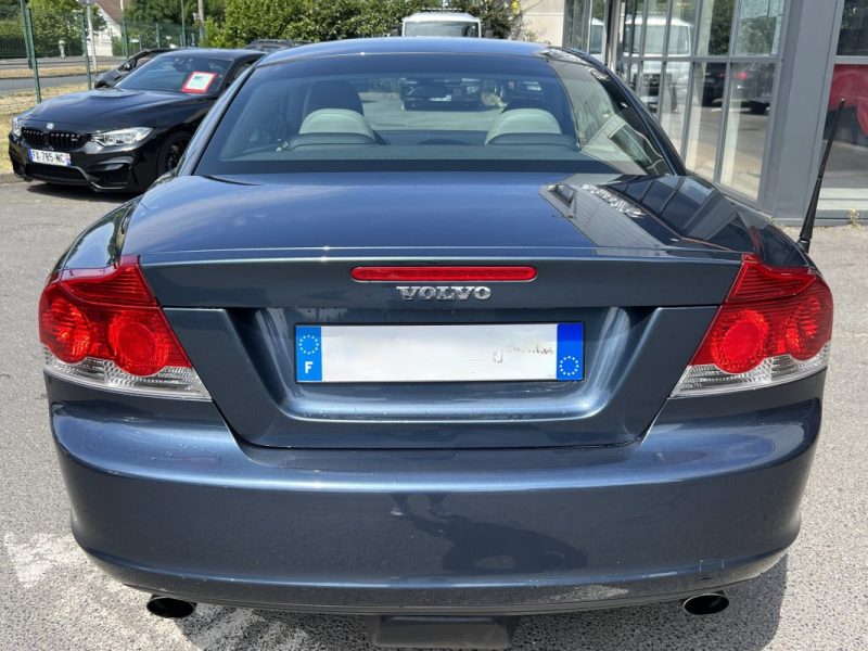 VOLVO C70 II CABRIOLET D5 2.4 D 180 Cv BOITE AUTOMATIQUE / INTERIEUR CUIR - GARANTIE 1 AN
