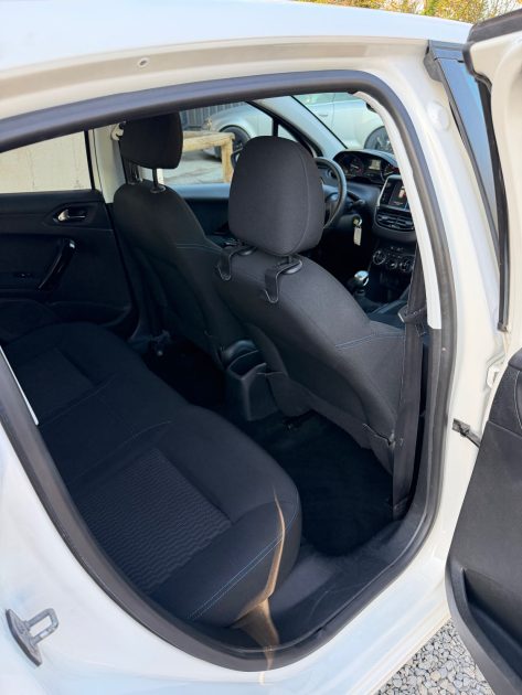 💎Peugeot 208 1.5 BlueHDi Signature - Bien Équipée