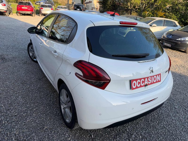 💎Peugeot 208 1.5 BlueHDi Signature - Bien Équipée