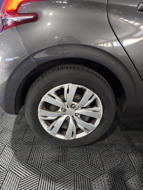 Peugeot 208, 1.5 BLUEHDI 100 CV ACTIVE BUSINESS , 2020 , 106500 KMS