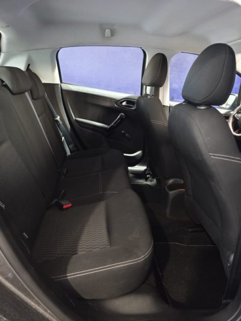 Peugeot 208, 1.5 BLUEHDI 100 CV ACTIVE BUSINESS , 2020 , 106500 KMS